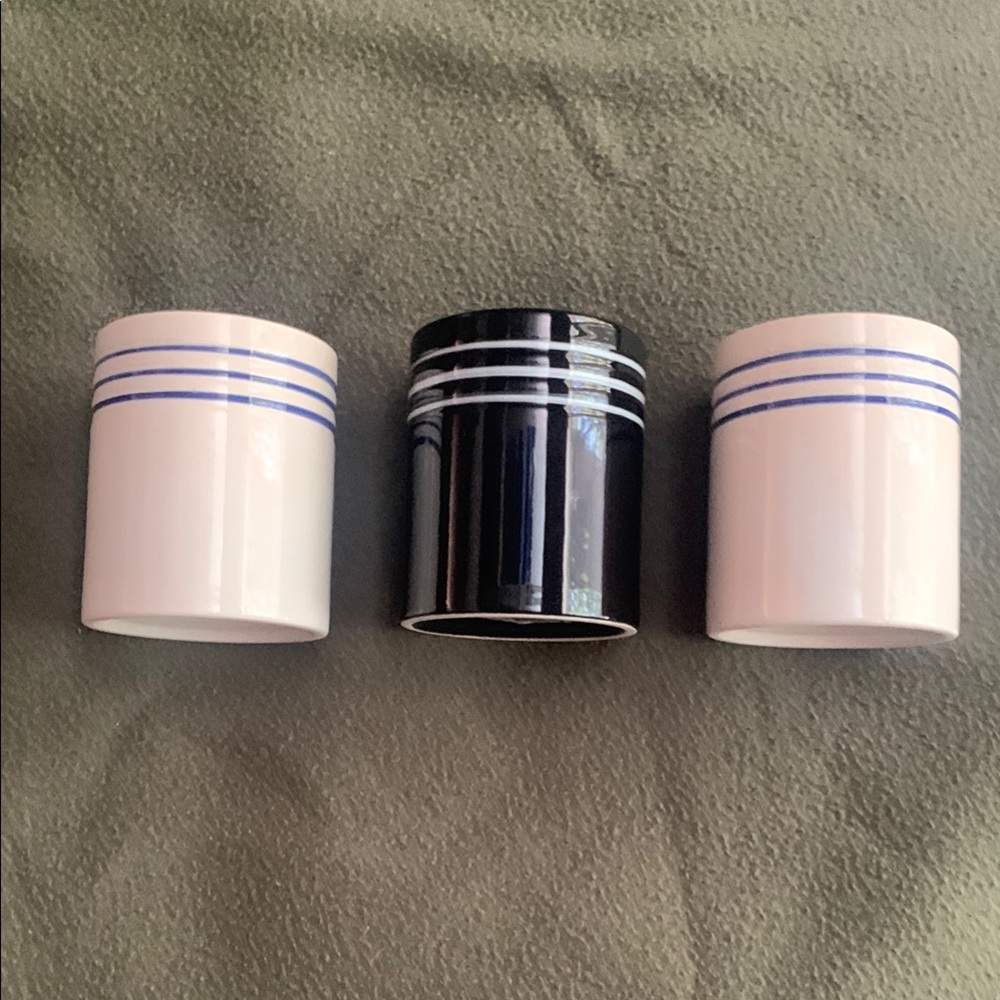 New Momentum Brands ceramic cups. Set of 3. Cream/blue. Black/white.